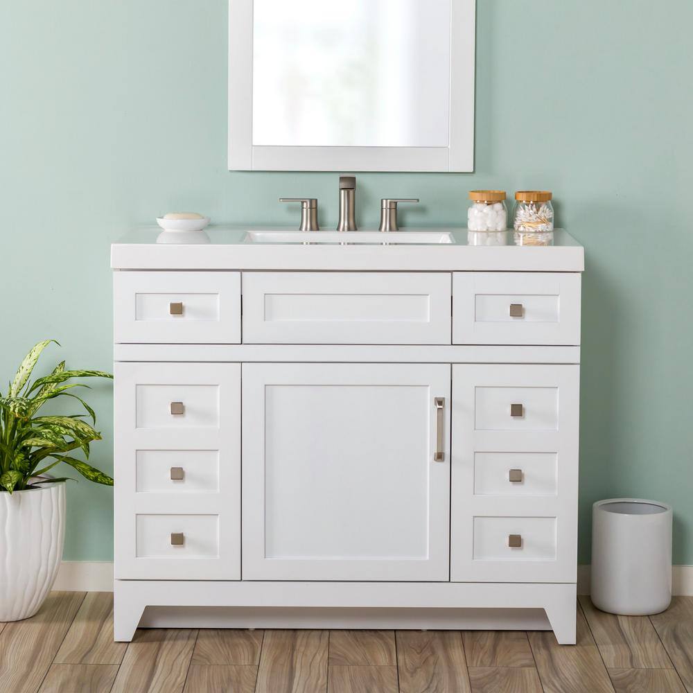 Home Decorators Collection Rosedale 42.5 in. W x 18.75 in. D Bath Vanity in White with Cultured Marble Vanity Top in White with Integrated Sink RD42P2-WH