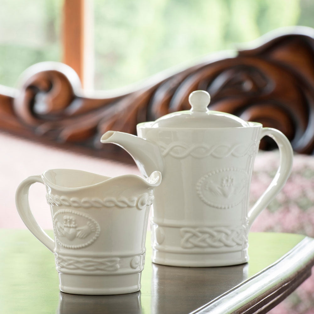 Belleek Classic Claddagh Tea Set