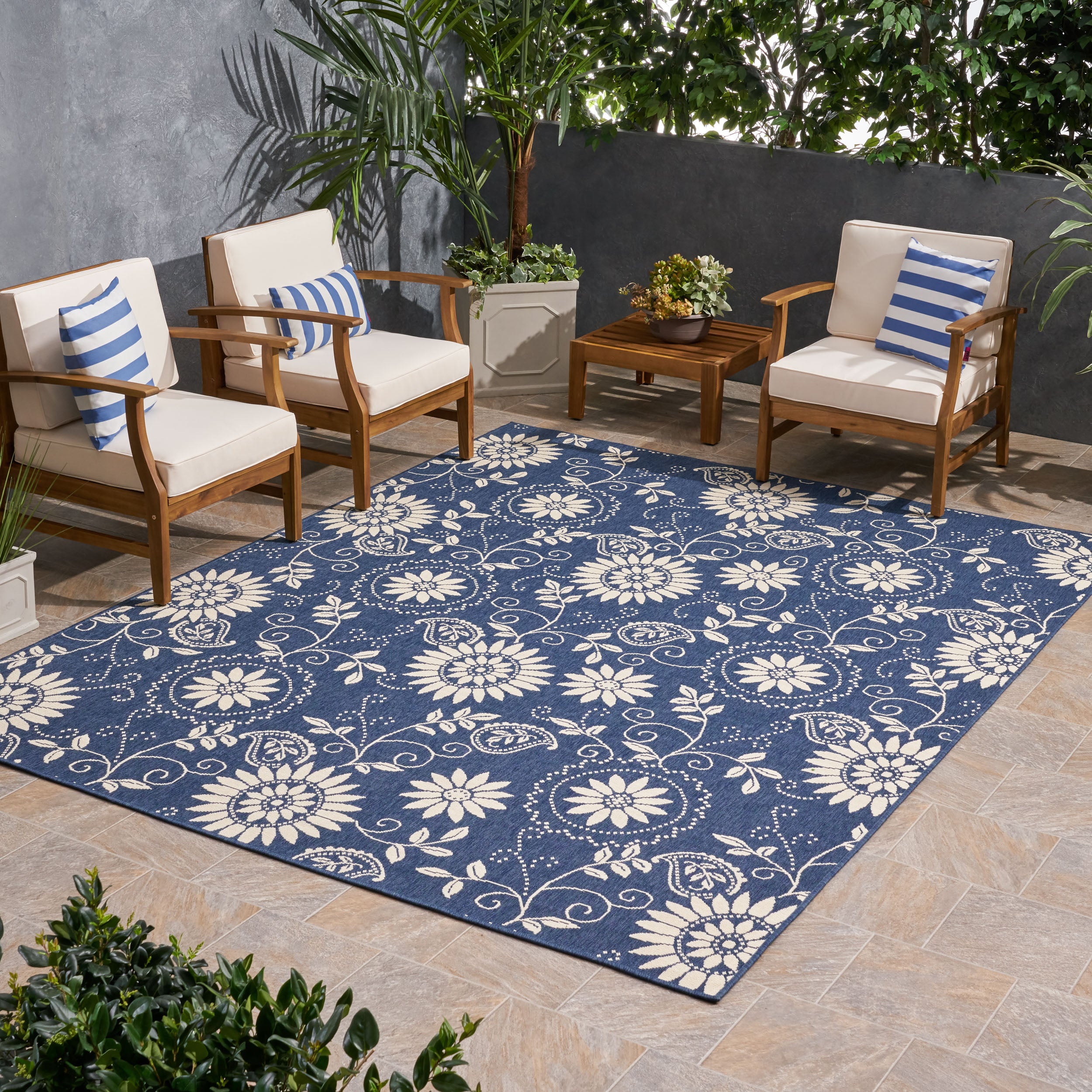 Bubles Outdoor Botanical Area Rug, Blue and Ivory