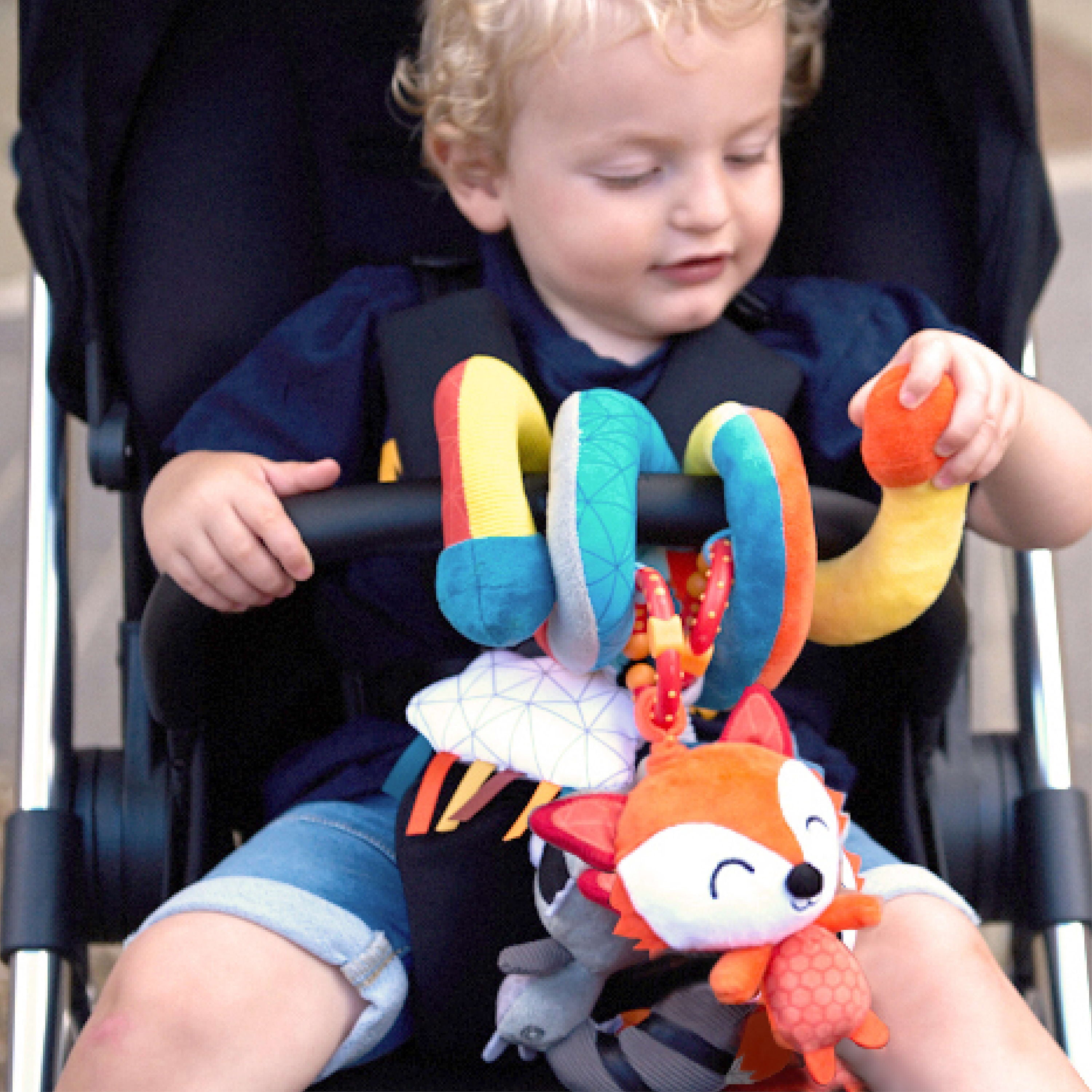 Diono Baby Activity Spiral with Interactive Hanging Toys for Car Seat， Stroller or Crib