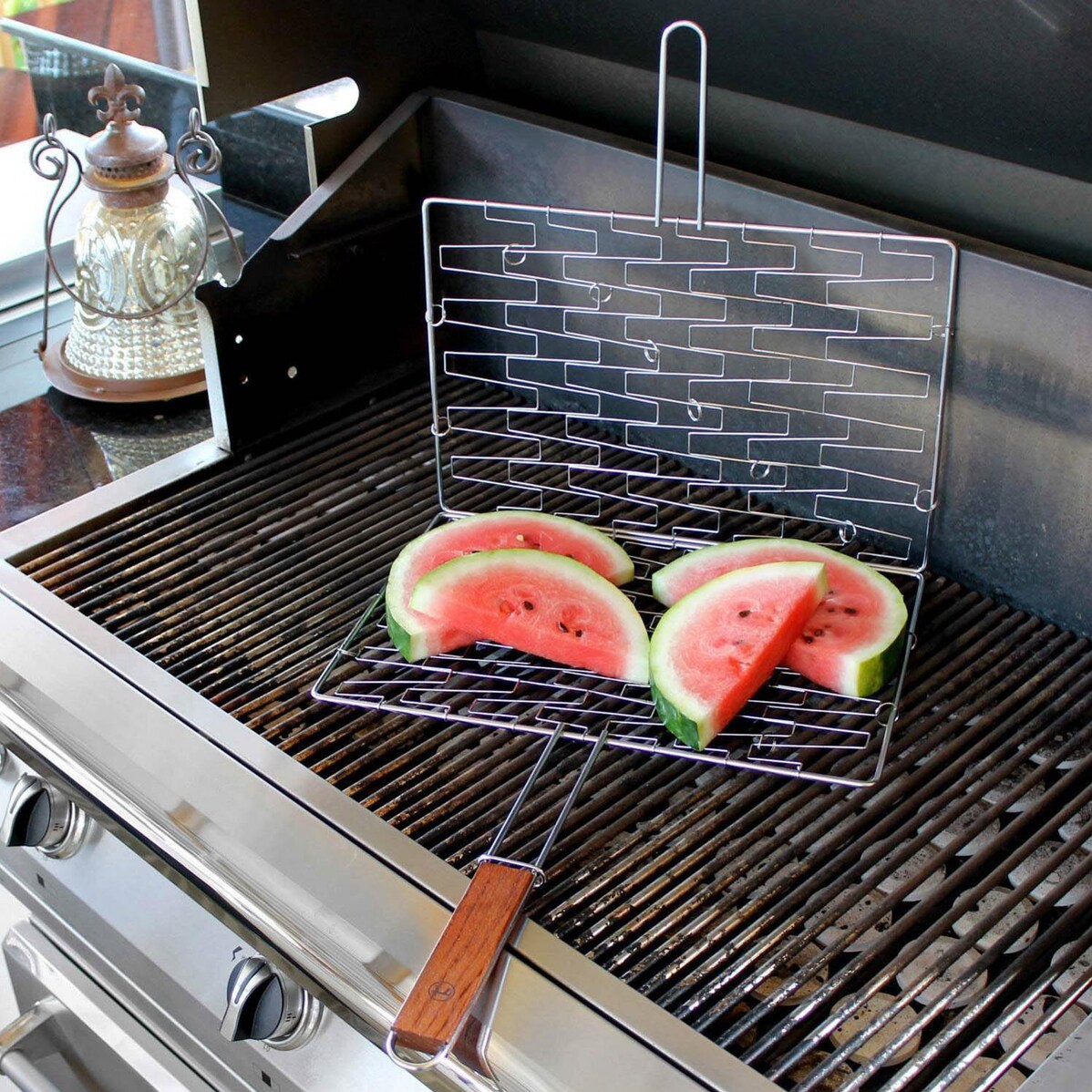 Oversized Flexible Grill Basket With Rosewood Handle