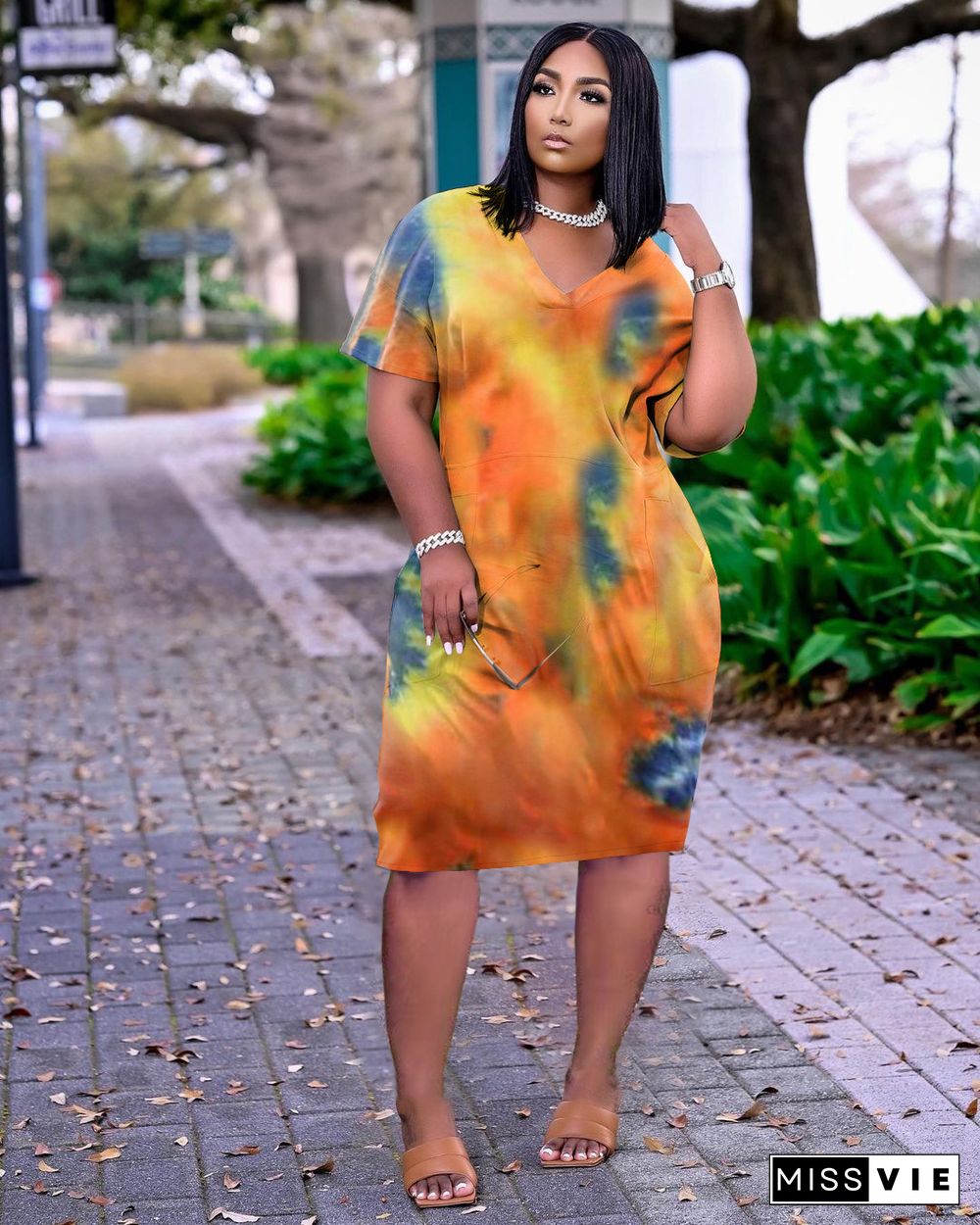 Women Tie Dye Print Short Sleeve V-neck Loose-fitting Midi Dress