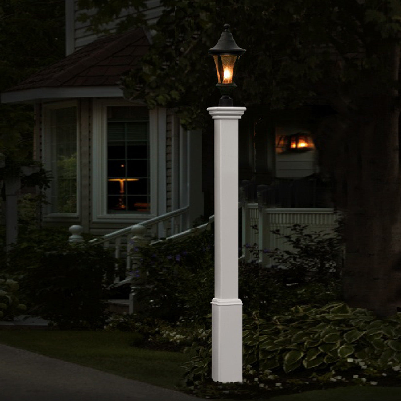 Vita 6 in L x 6 in W x 74 in H Madison Vinyl Post for Outdoor Light Fixture， White， VA94429