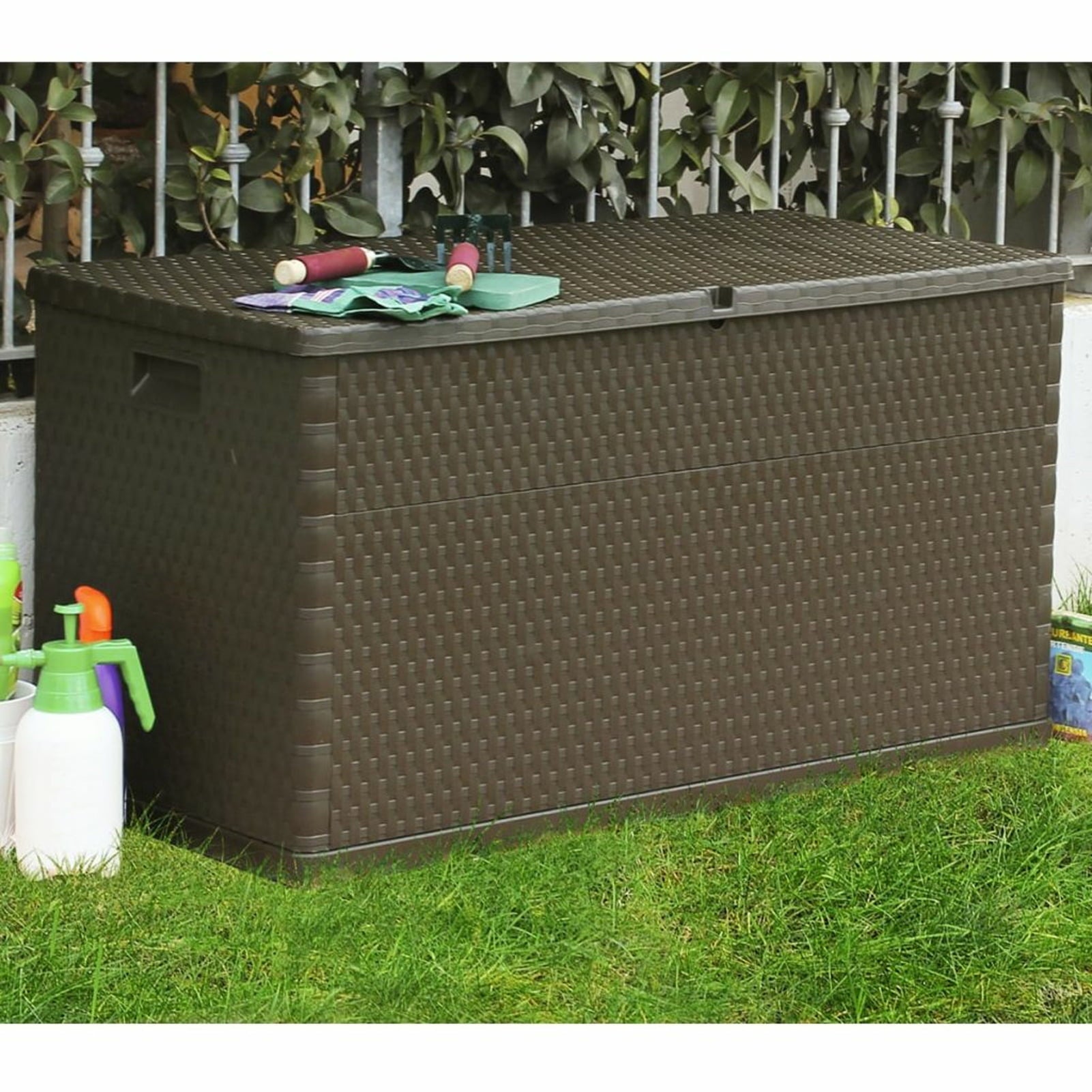 Patio Storage Box Brown Large Deck Box Organization and Storage for Patio Furniture, Outdoor Cushions, Garden Tools and Pool Toys, Brown 47.2"x22"x24.8"