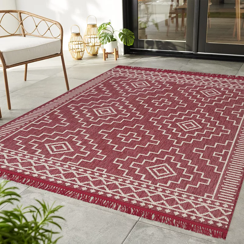 Sonoma Goods For Life® Indoor/Outdoor Red Geo Diamond Rug