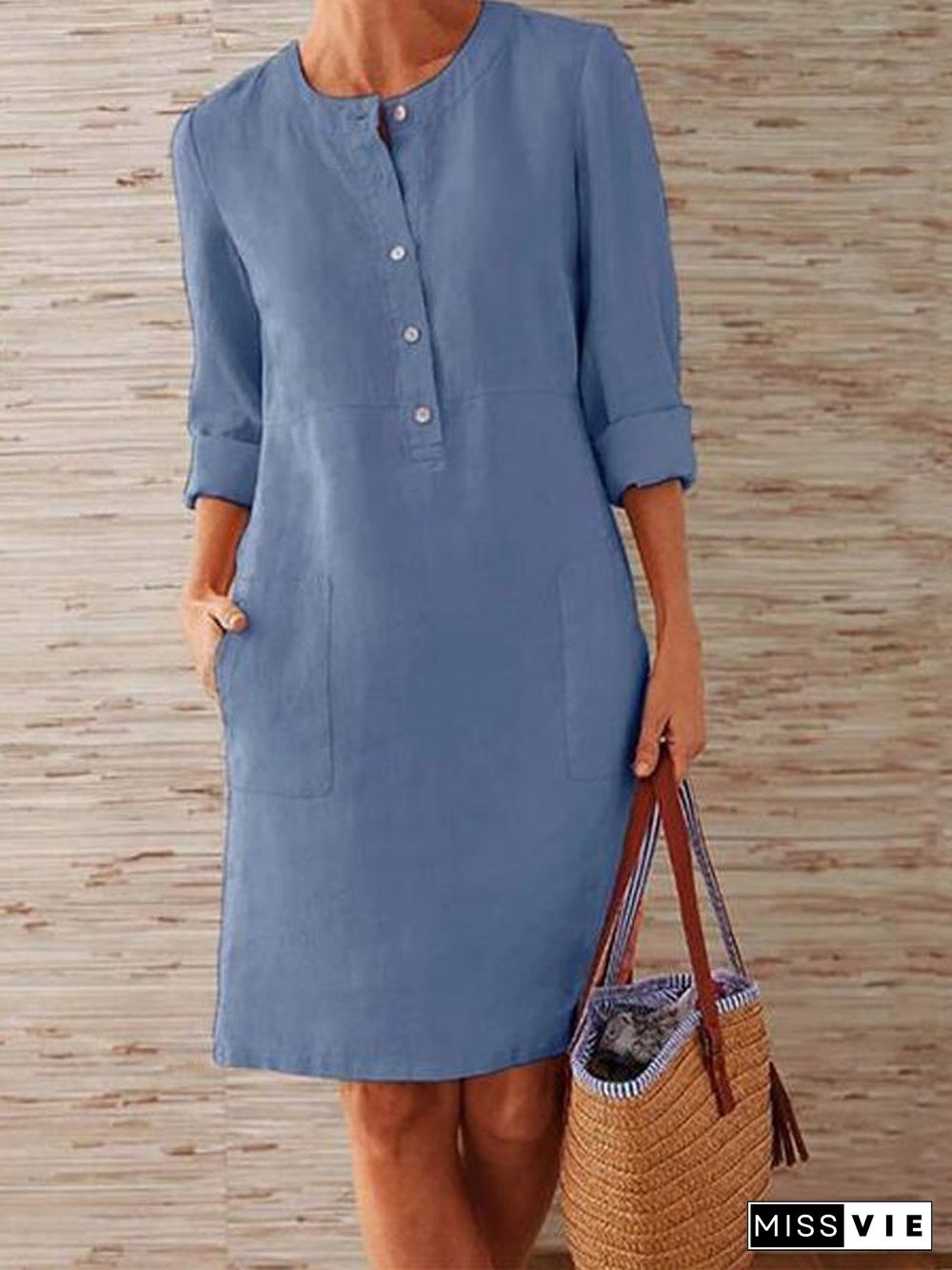 Solid Color Stand Collar Long Sleeve Buttoned Dress