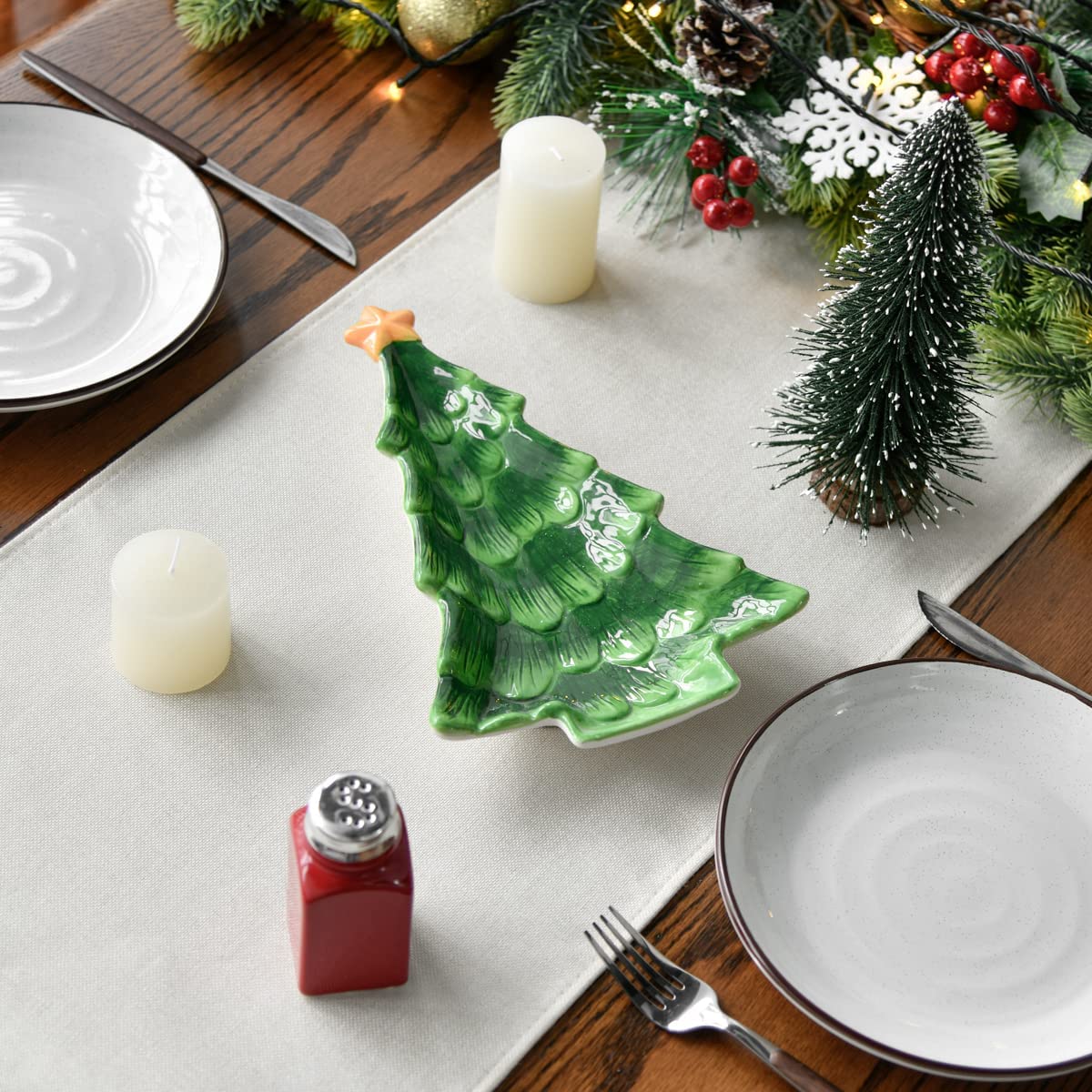 Artoid Mode Merry Christmas Winter Table Runner for Dinding Table 13 x 72 Winter Xmas Tree Home Kitchen