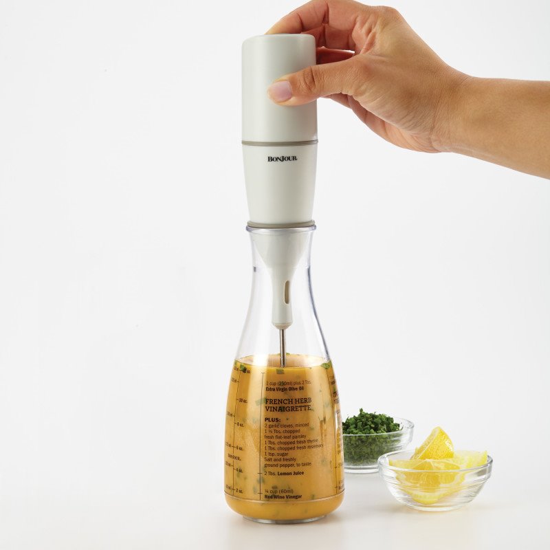 BonJour Chef's Tools Plastic Salad Dressing Carafe and Handheld Mixer， 12 oz， Salad Chef