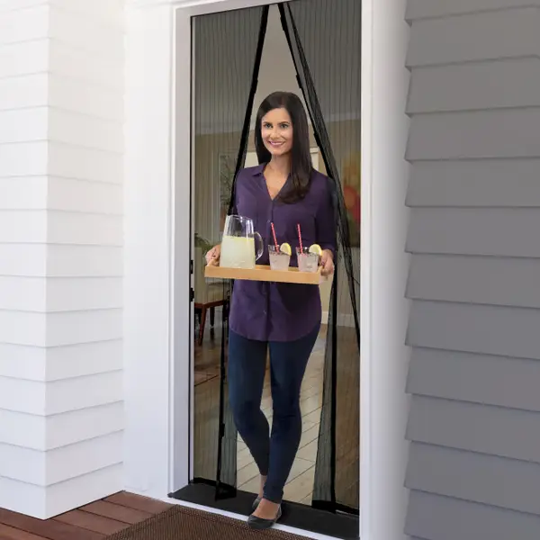 Magic Mesh Deluxe Screen Door