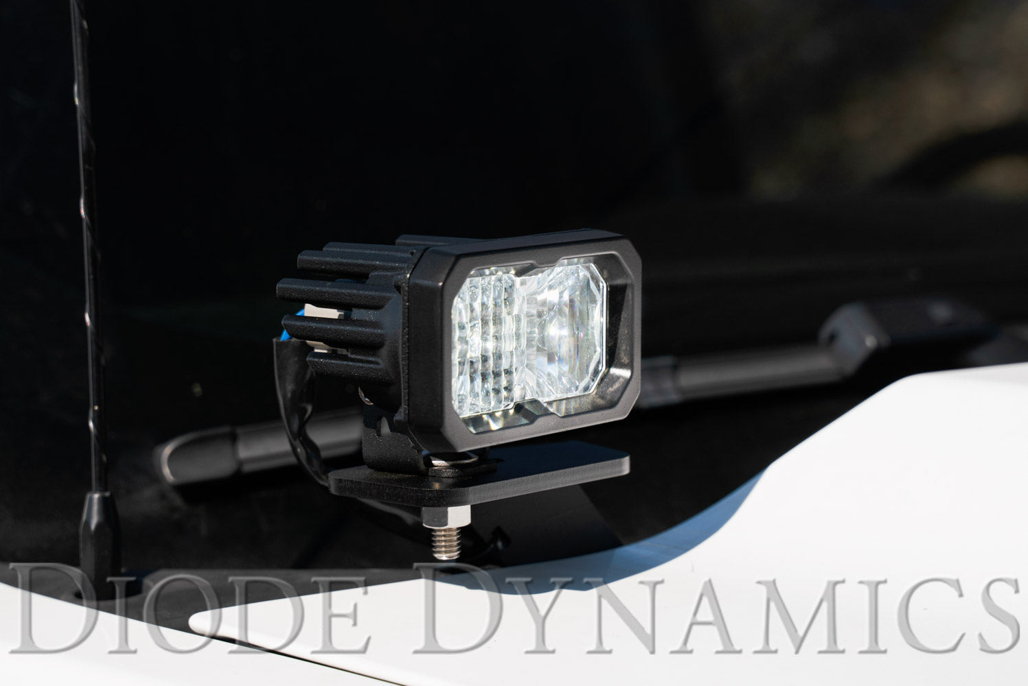 Diode Dynamics 2014-2018 Fits Chevrolet Silverado 1500 Fits GMC Sierra 1500 2019 Silverado 1500 LD Sierra 1500 Limited SSC2 Pro White Combo LED Ditch Light Kit DD6661