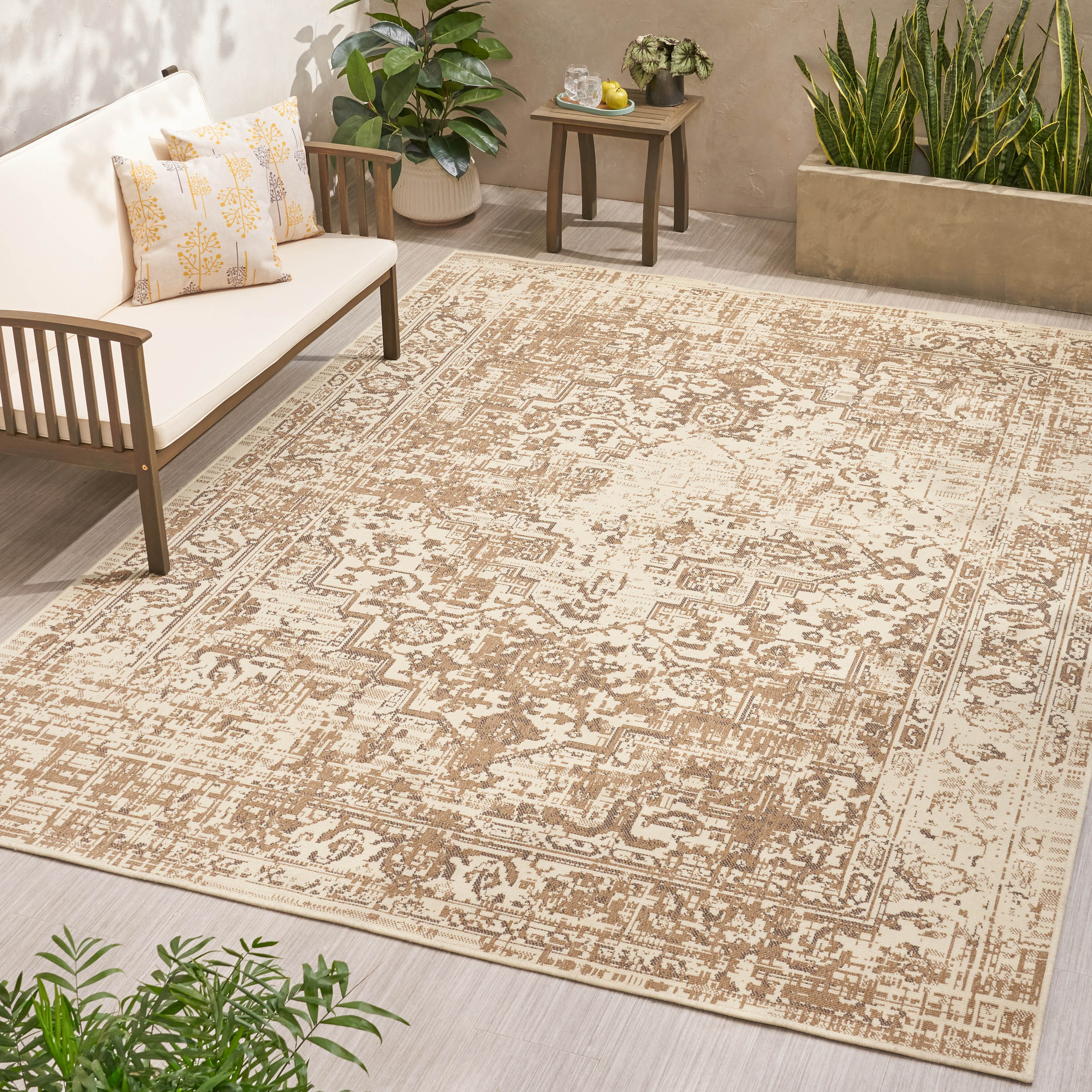 Detlaf Indoor/Outdoor Area Rug