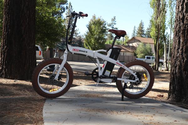 Revi Bikes Rebel Fat Tire Folding 48V 500W Twist Throttle 20