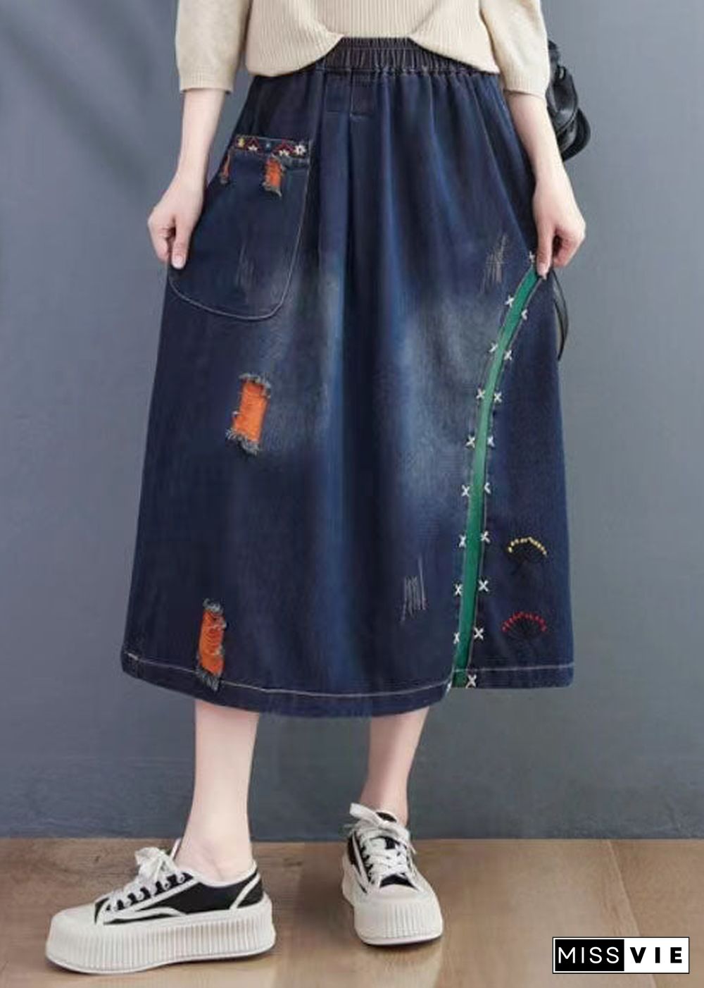 Art Navy Embroideried Hole Summer Denim Skirt