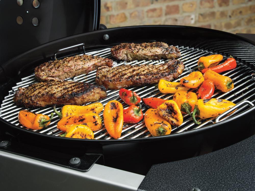 Weber 15501001 Performer® Deluxe Charcoal Grill - 22 Inch Black