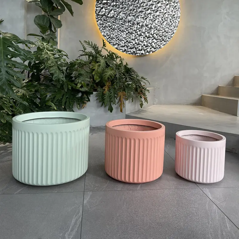 Factory direct supply light weight durable large fiberglass resin planter  fiberglass planter hot selling