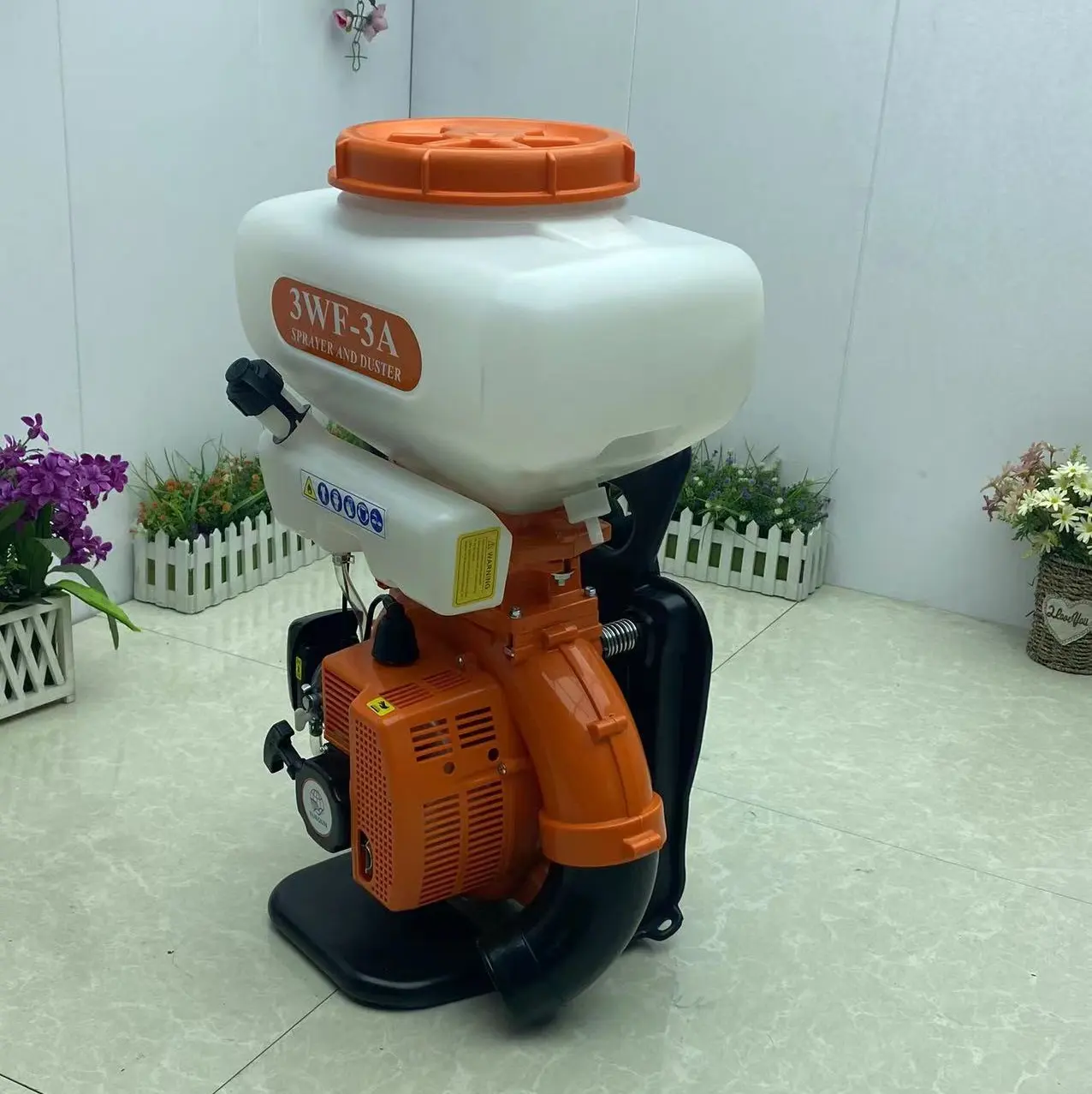 14L/20L/26L Backpack Power Sprayer Mist Duster 3wf 3a with 2.13Kw 7500rpm Gas Engine