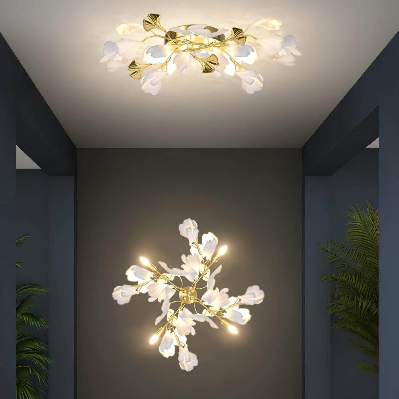 Gingko Flowers Wall Lamp