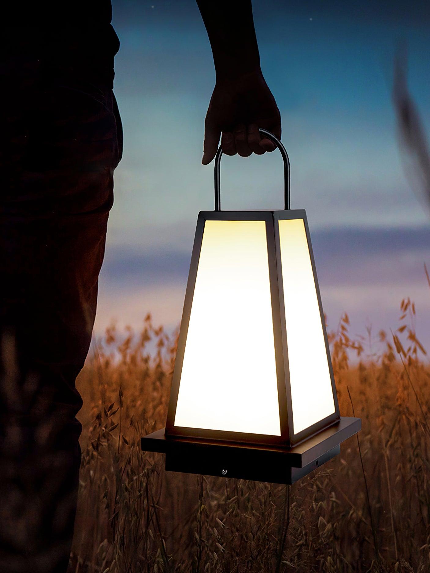 Roam Lantern Solar Outdoor Lamp