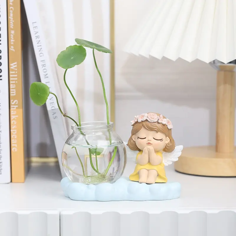 Creative Custom Cartoon Garden Supplies Doll Ornament Office Resin Desktop Glass Vase Hydroponic Flower Arrangement Flower Pot