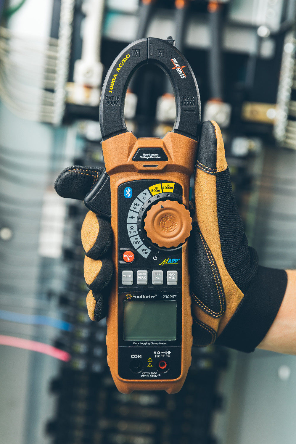 Southwire MaintenancePRO  Smart Clamp Meter with MApp Mobile App