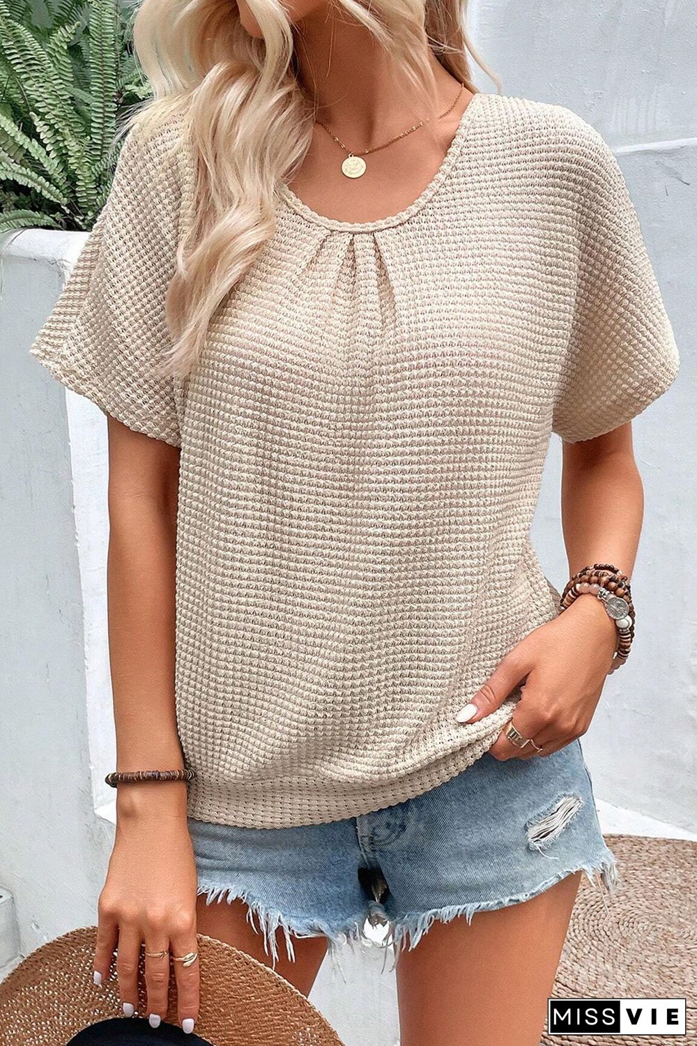 Guipure Lace Patch Textured T-shirt