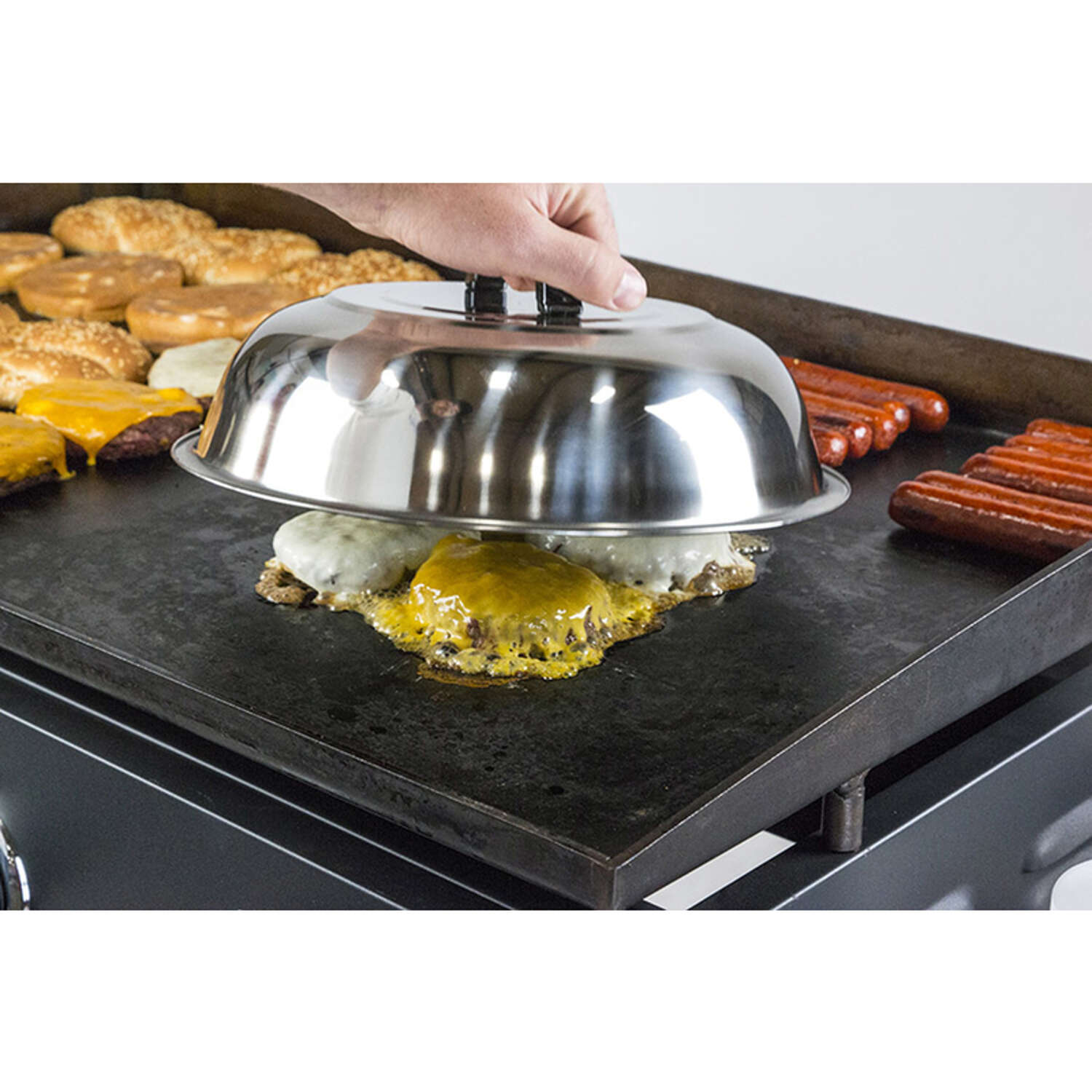 Blackstone Griddle Basting Cover 12 in. Dia.