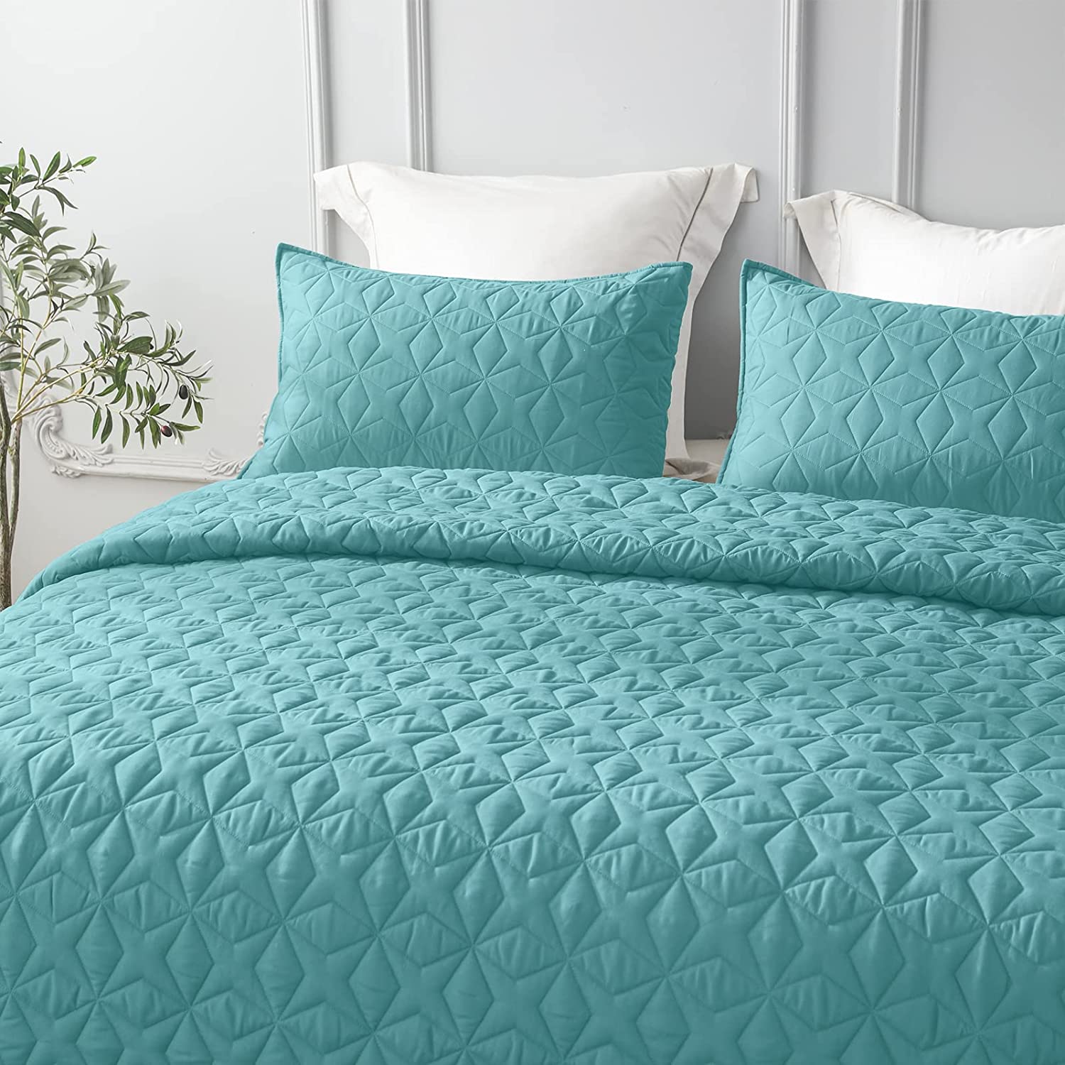 Whale Flotilla Quilt Set Twin Size， Soft Microfiber Lightweight Bedspread Coverlet Bed Cover (Star Pattern) for All Seasons， Turquoise， 3 Pieces (Includes 1 Quilt， 2 Shams)