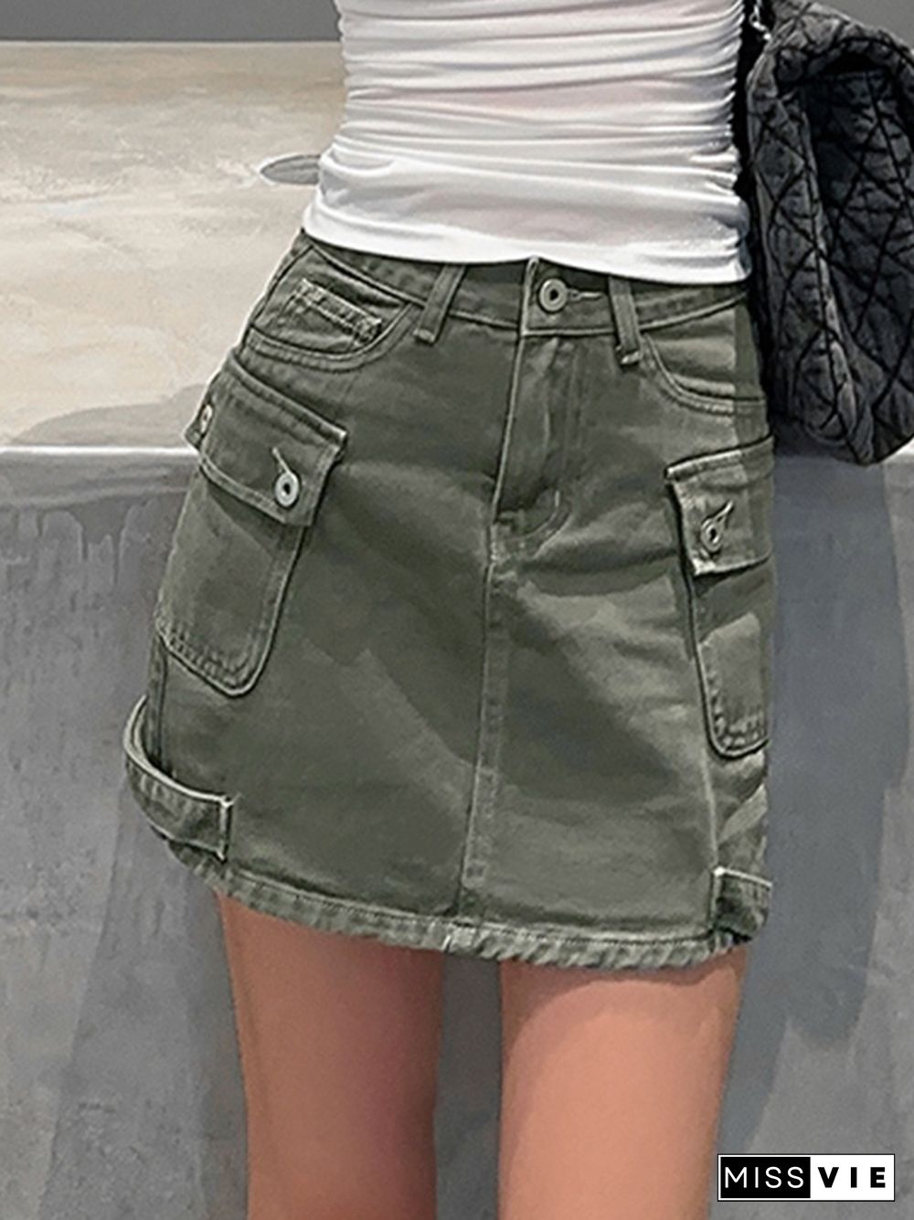 Slim Pocket Cargo Mini Skirt