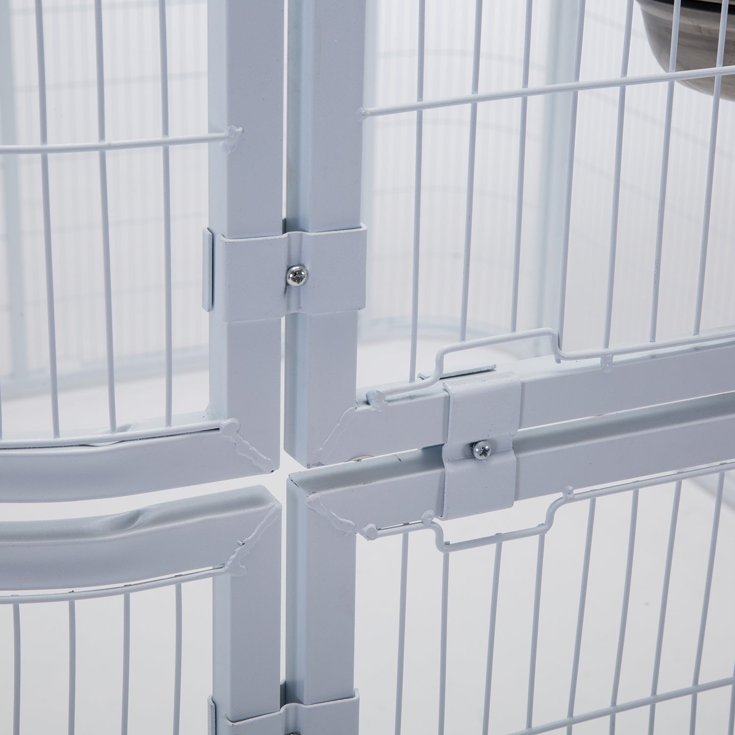 Paney Large Iron Birdcage Heavy Duty Parrot Cockatiel Macaw Finch Walk in Aviary Flight Pet Supply ，White