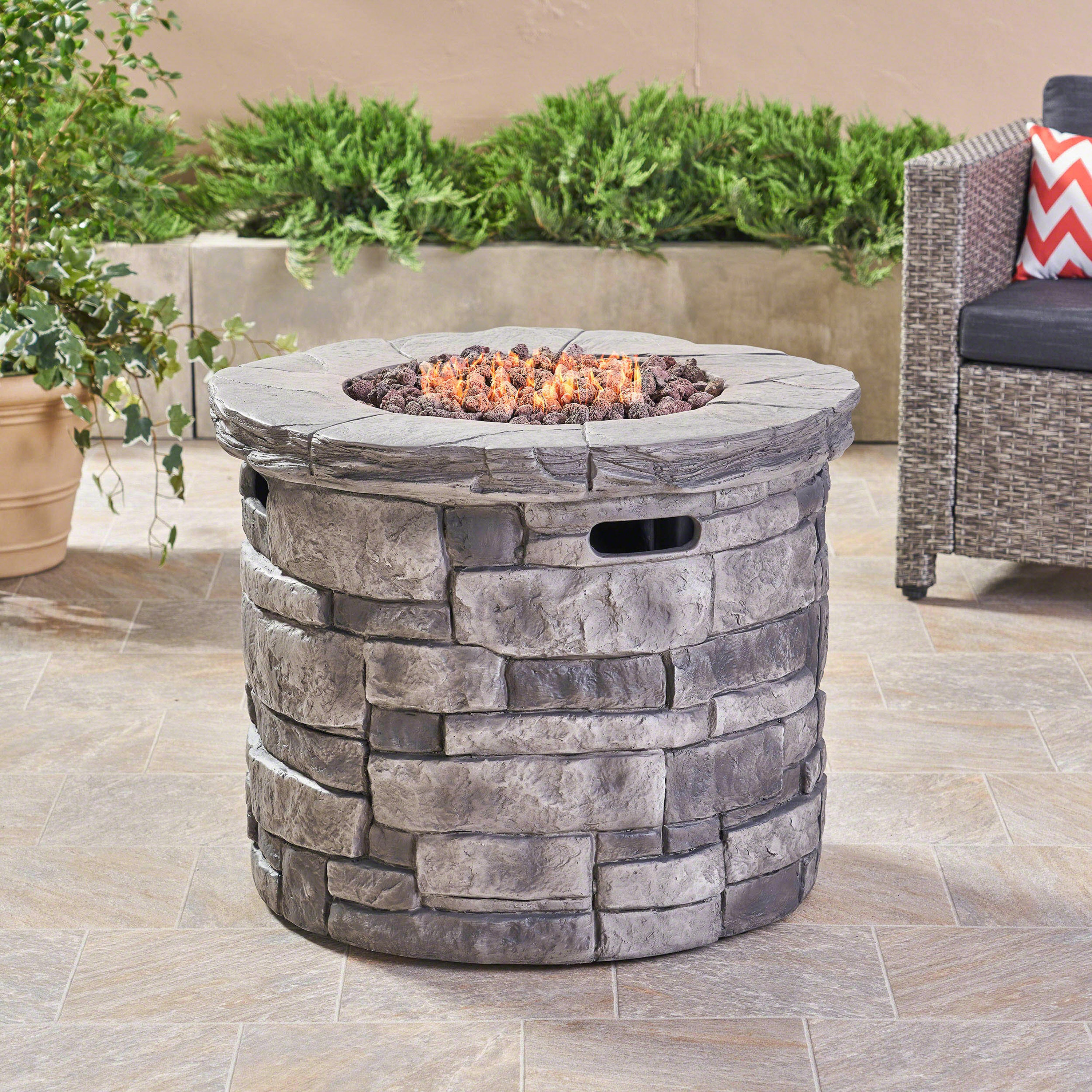 Altta Outdoor Gray Circular Fire Pit - 40,000 BTU