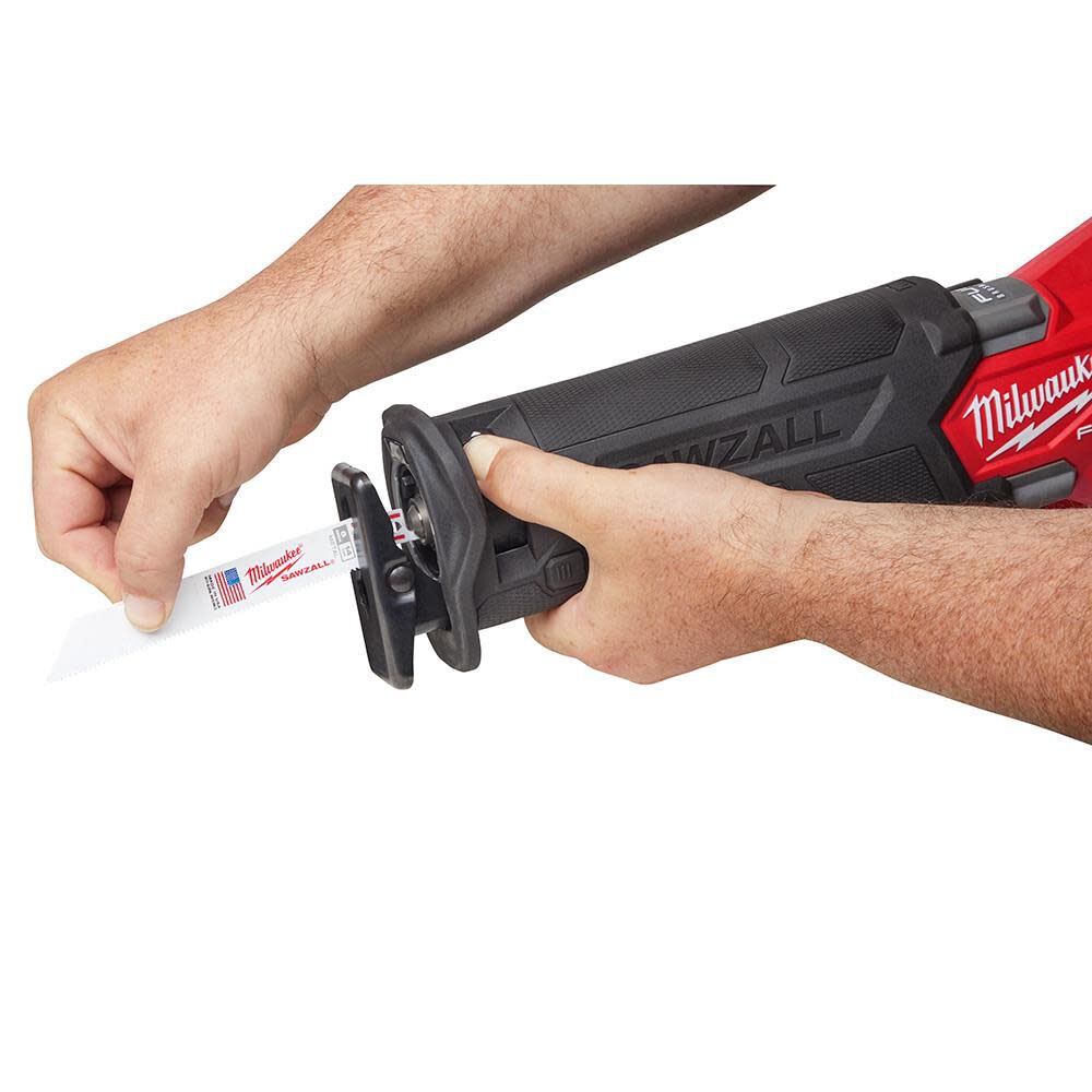 Milwaukee M18 FUEL SAWZALL Reciprocating Saw with ONE-KEY - 2 Battery XC5.0 Kit 2822-22 from Milwaukee