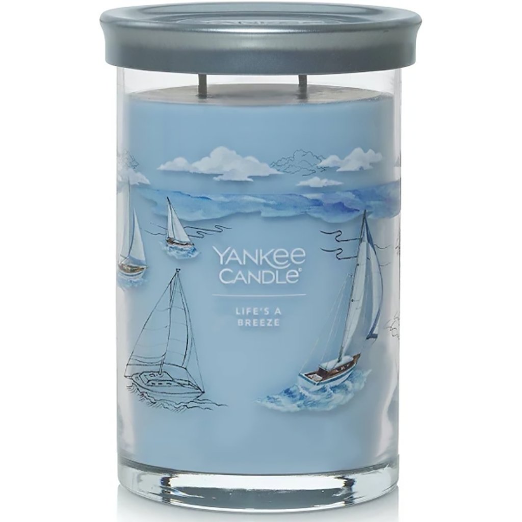 Yankee Candle  Signature Large Tumbler Candle in Life's A Breeze