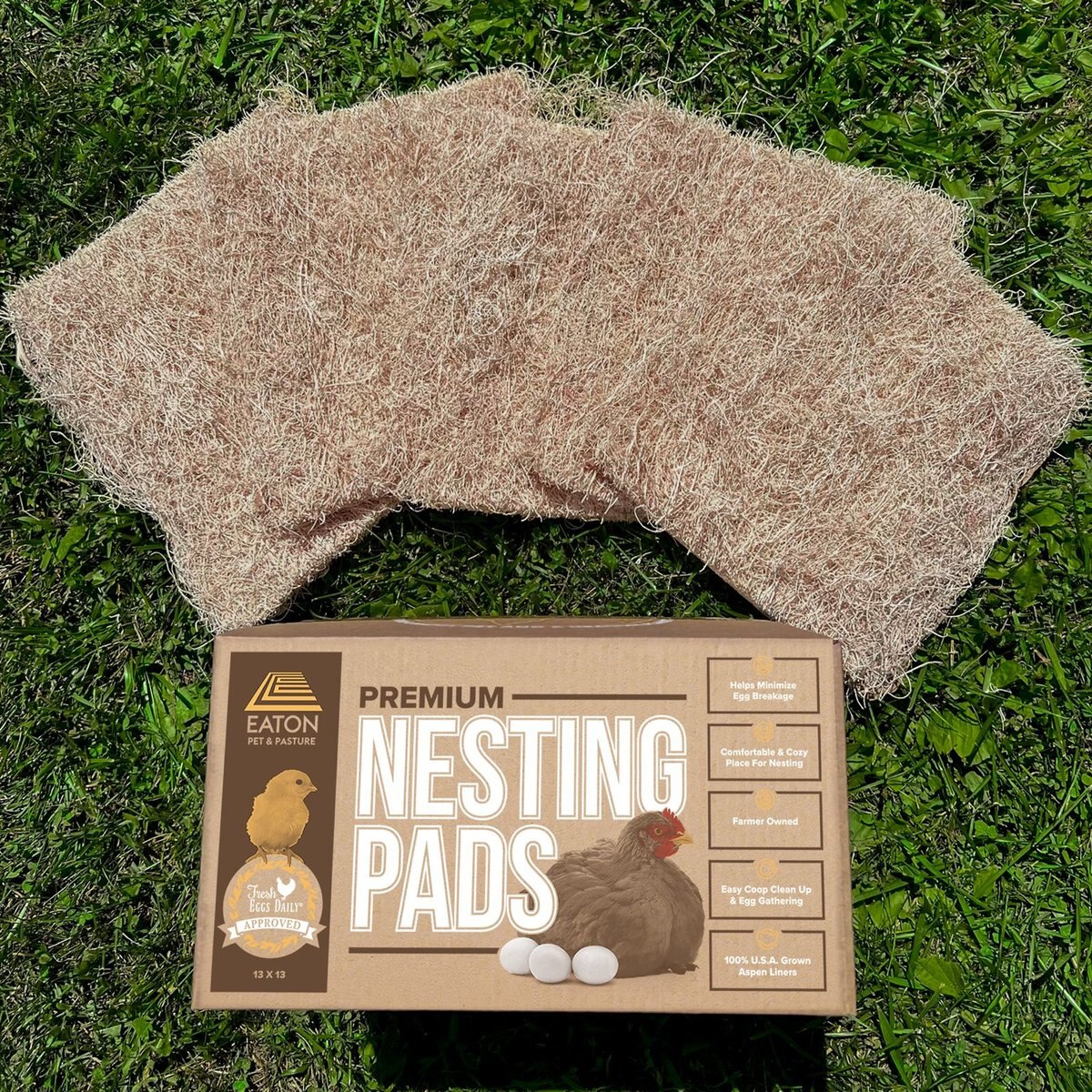 Eaton Pet and Pasture USA Grown and Sustainably Harvested Bird Nesting Pad， 8-pack