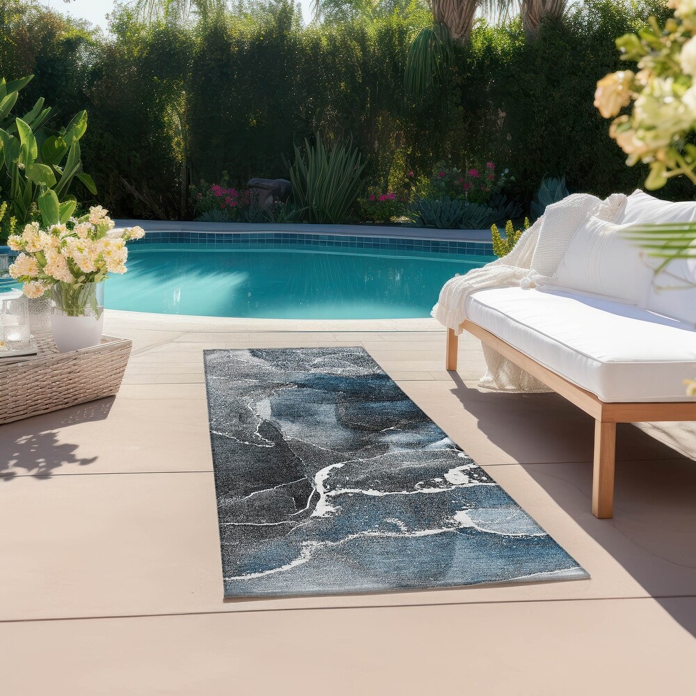 Machine Washable Indoor/ Outdoor Chantille Abstract Blue Rug