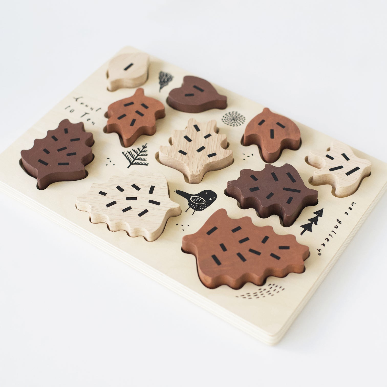 Wooden Tray Puzzle - Count to 10 Leaves by Wee Gallery