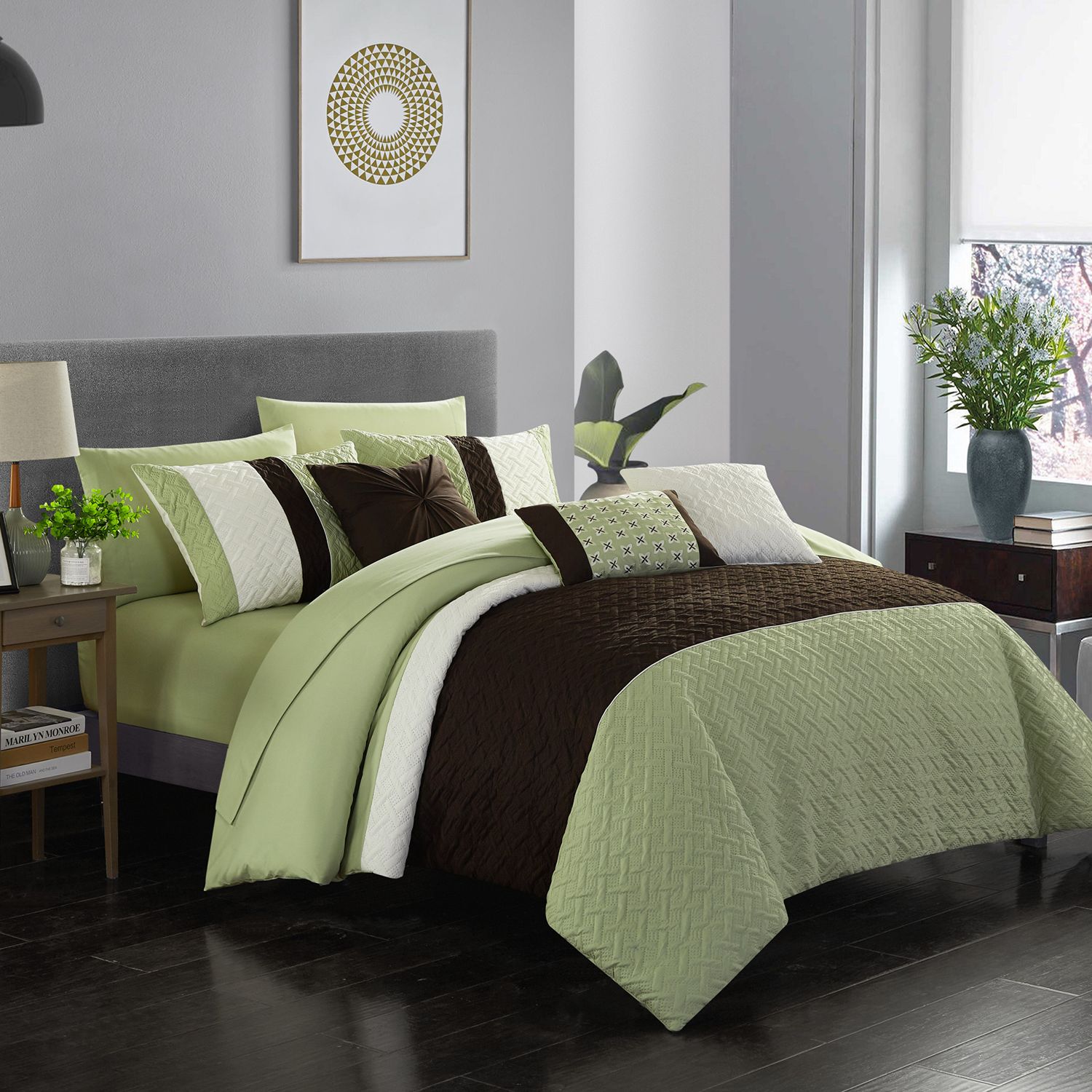 Osnat Bedding Set