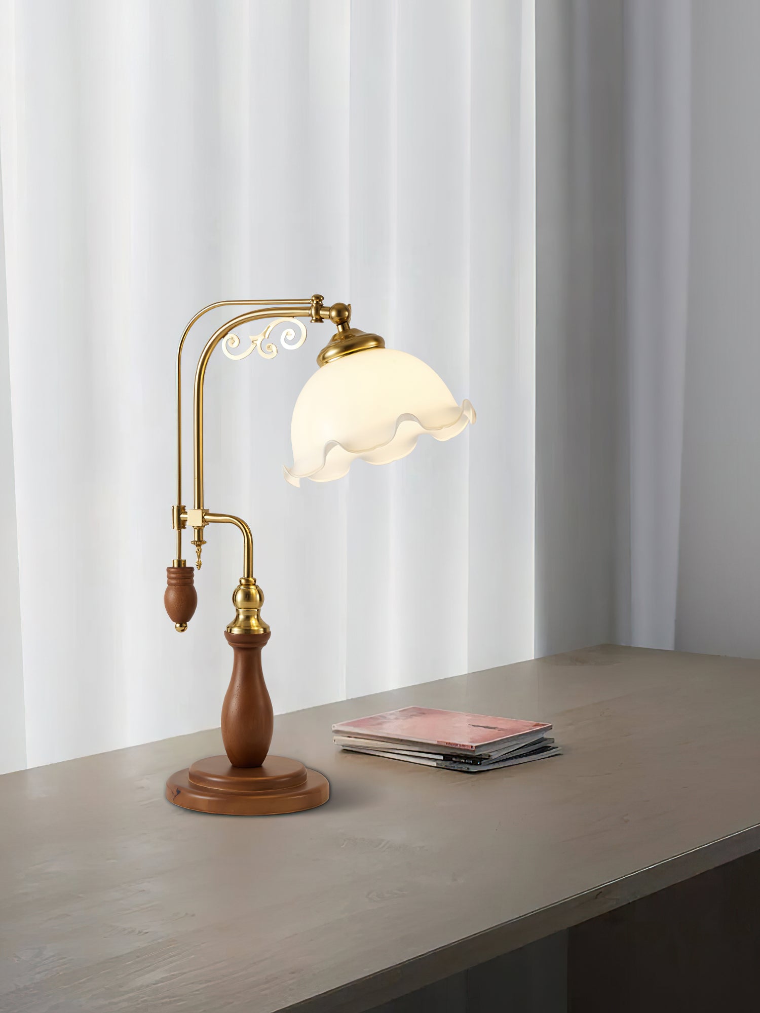 Arch Curves Table Lamp