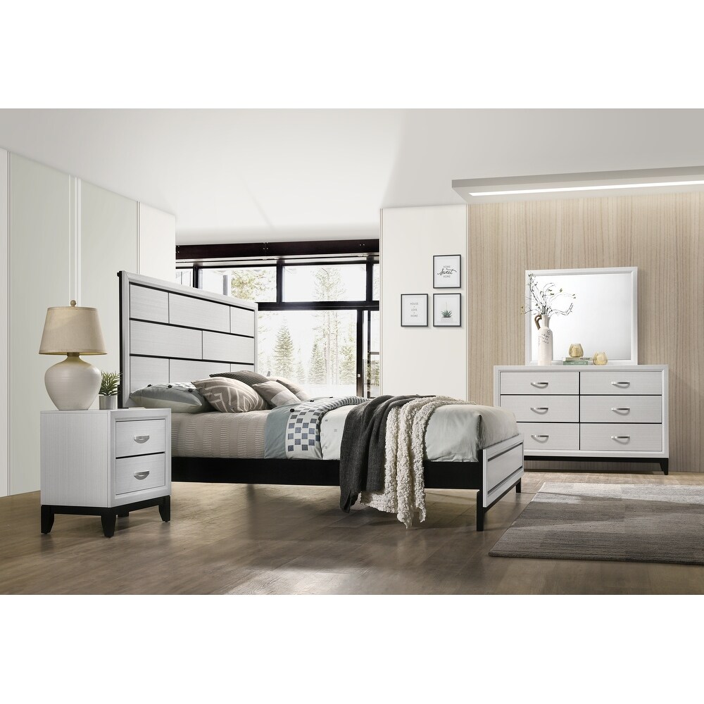 Roundhill Furniture Stout Contemporary Panel Bedroom Set in White Finish with Panel Bed  Dresser  Mirror  2 Night Stands