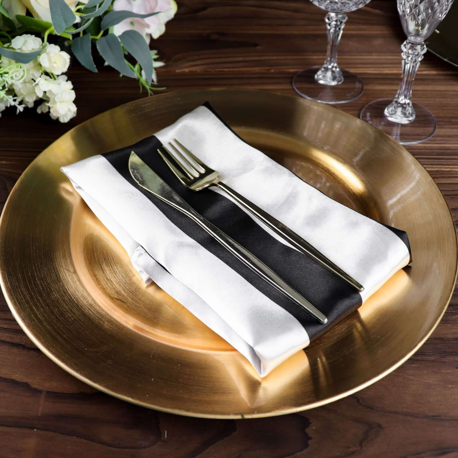 5 Pack Black and White Striped Satin Cloth Dinner Napkins 20