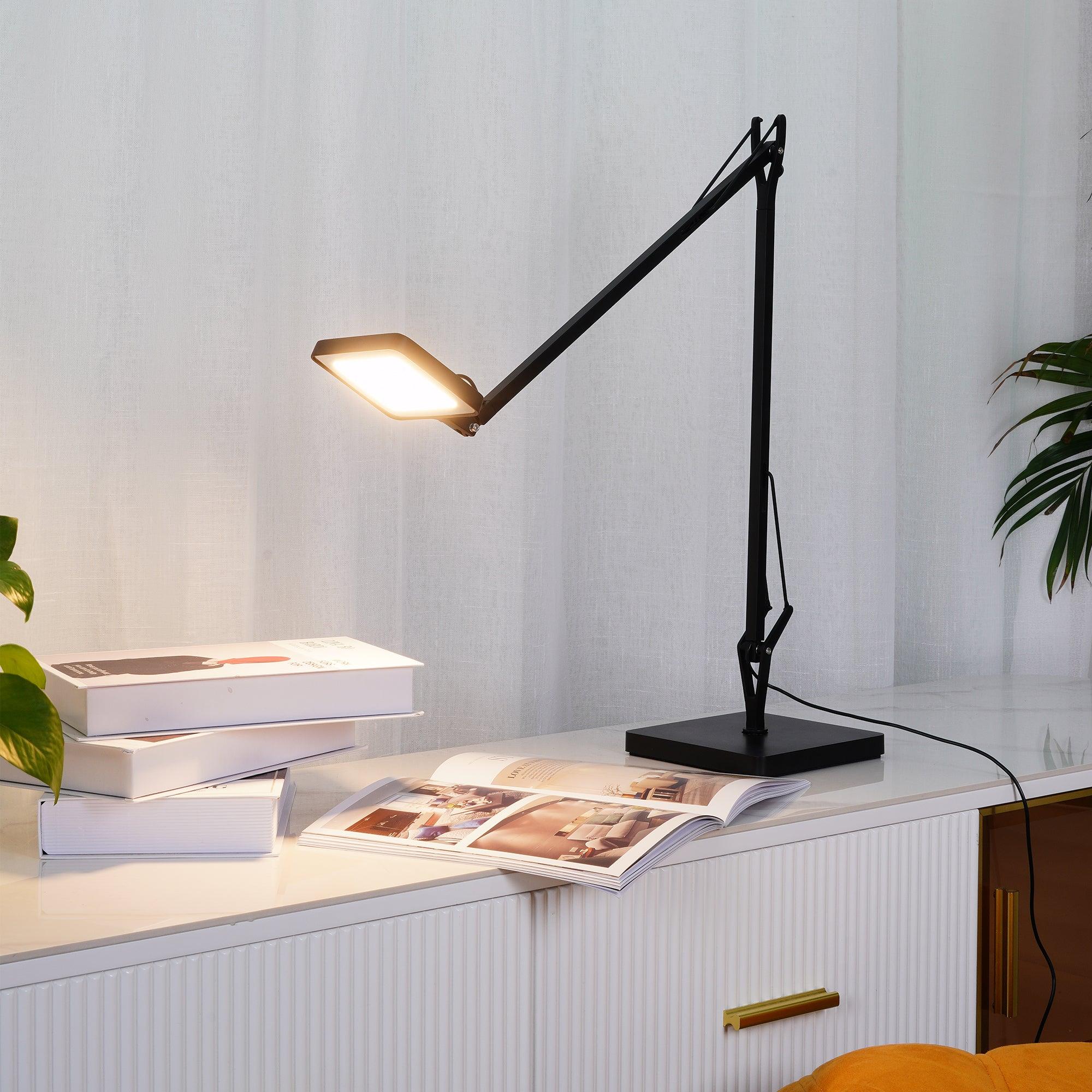 Edge Table Lamp