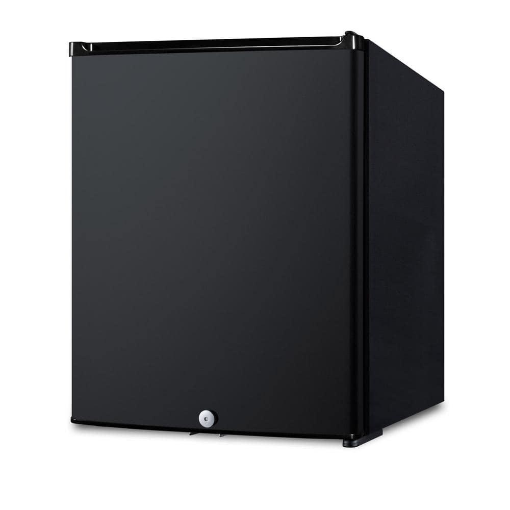 Summit Appliance 16 in 07 cu ft Mini Fridge in Black without Freezer