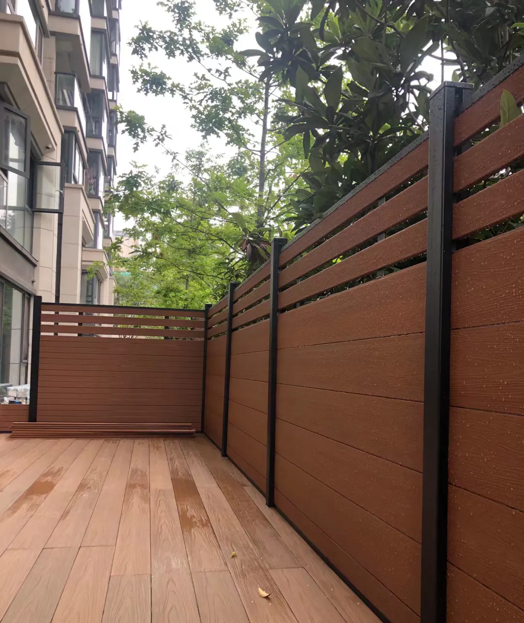 Manufacture Garden House Balcony Fence Wood Plastic Composite Fence WPC Waterproof  insect proof environmentally friendly