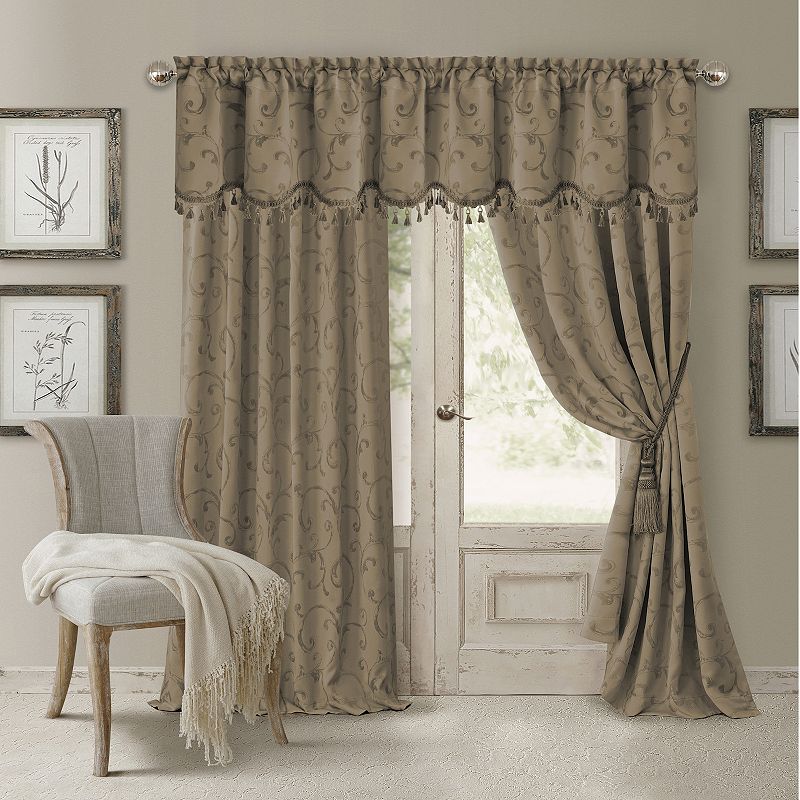 Elrene Home Fashions Mia Beaded Scallop Window Valance， 52x19