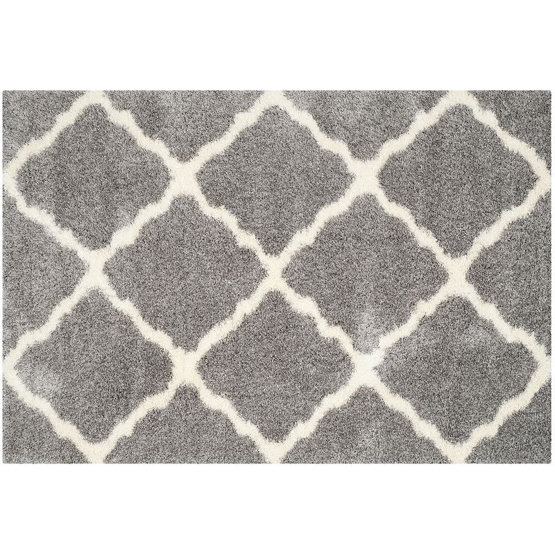 Safavieh Alberta Large Lattice Shag Rug