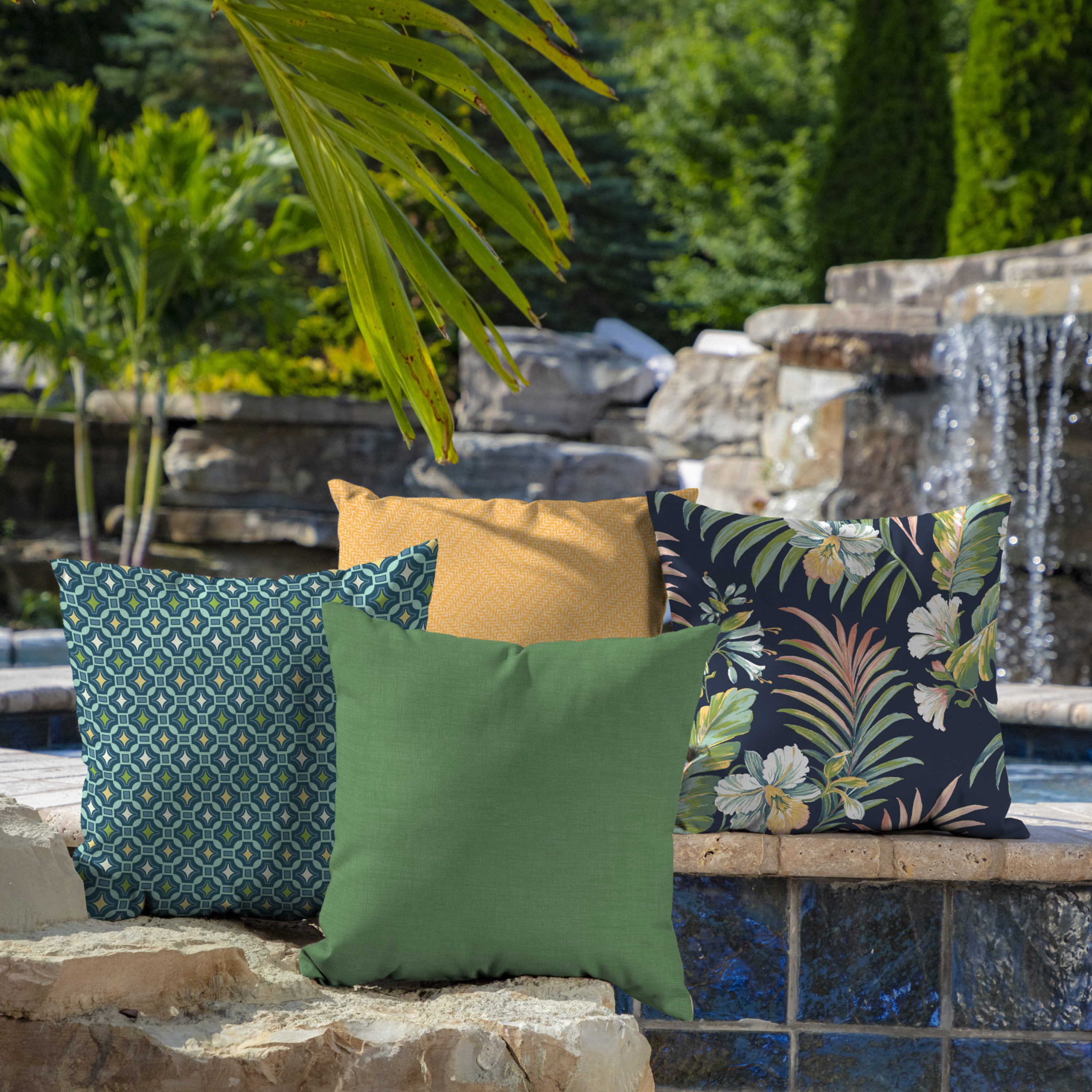 Arden Selections Outdoor Toss Pillow (2 Pack) 16 x 16, Moss Green Leala