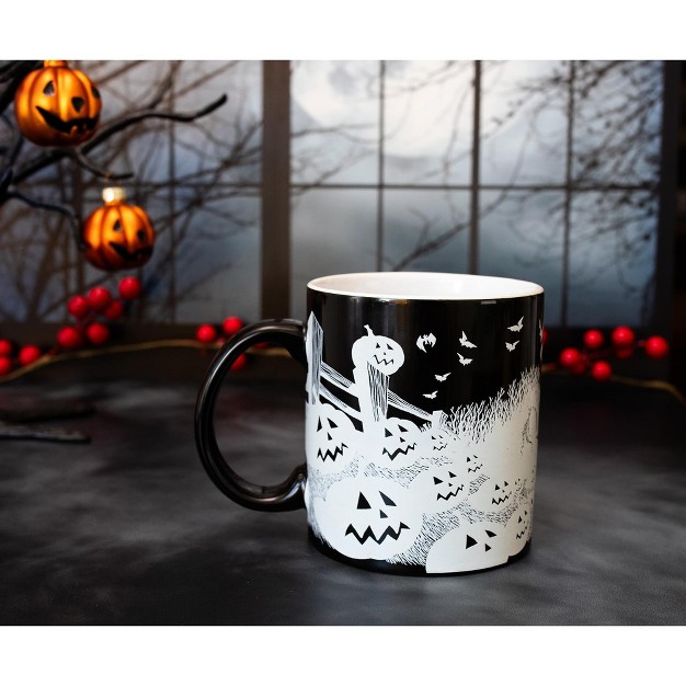 Silver Buffalo Disney The Nightmare Before Christmas Glow in the dark Ceramic Mug