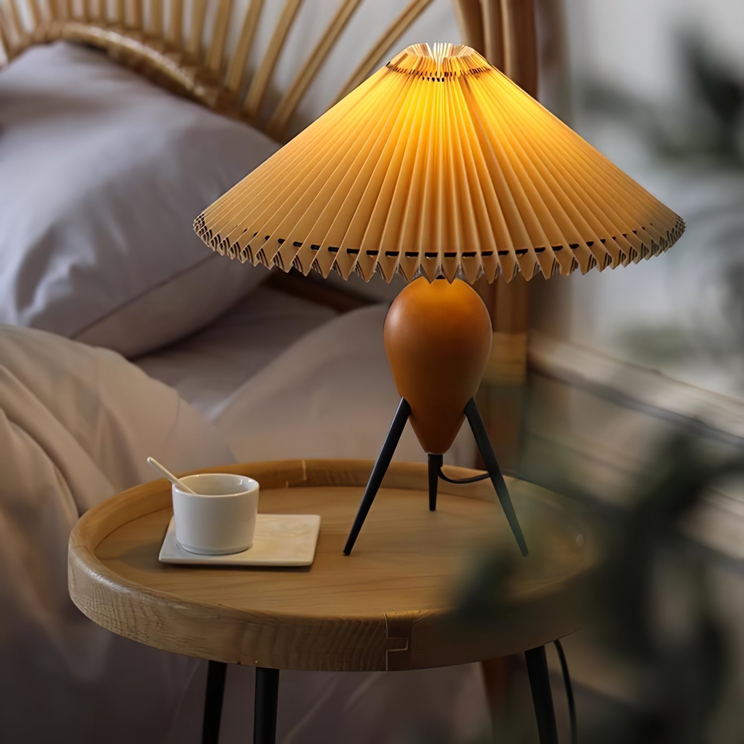 Mian Table Lamp