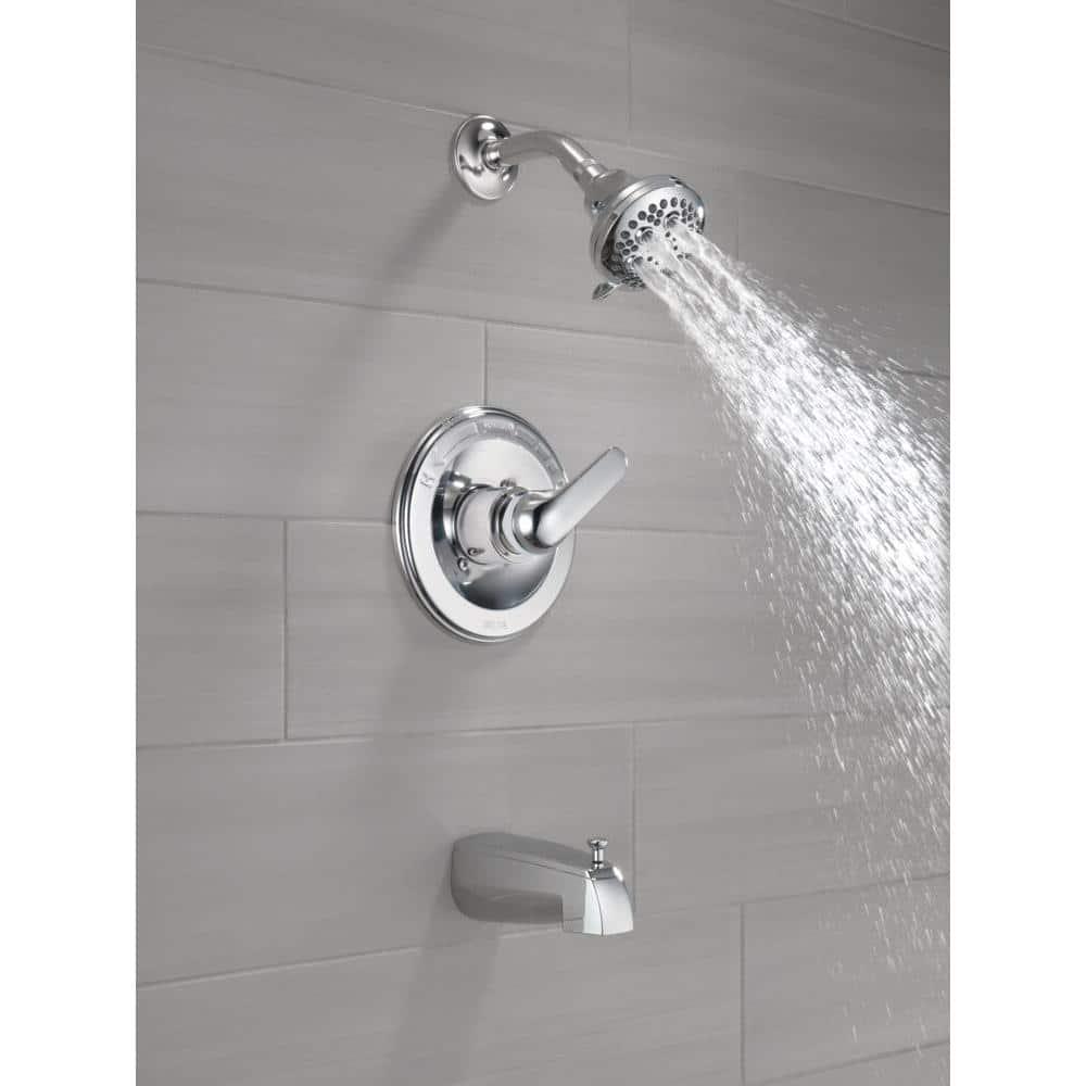 Delta Classic SingleHandle 5Spray Tub and Shower Faucet in Chrome