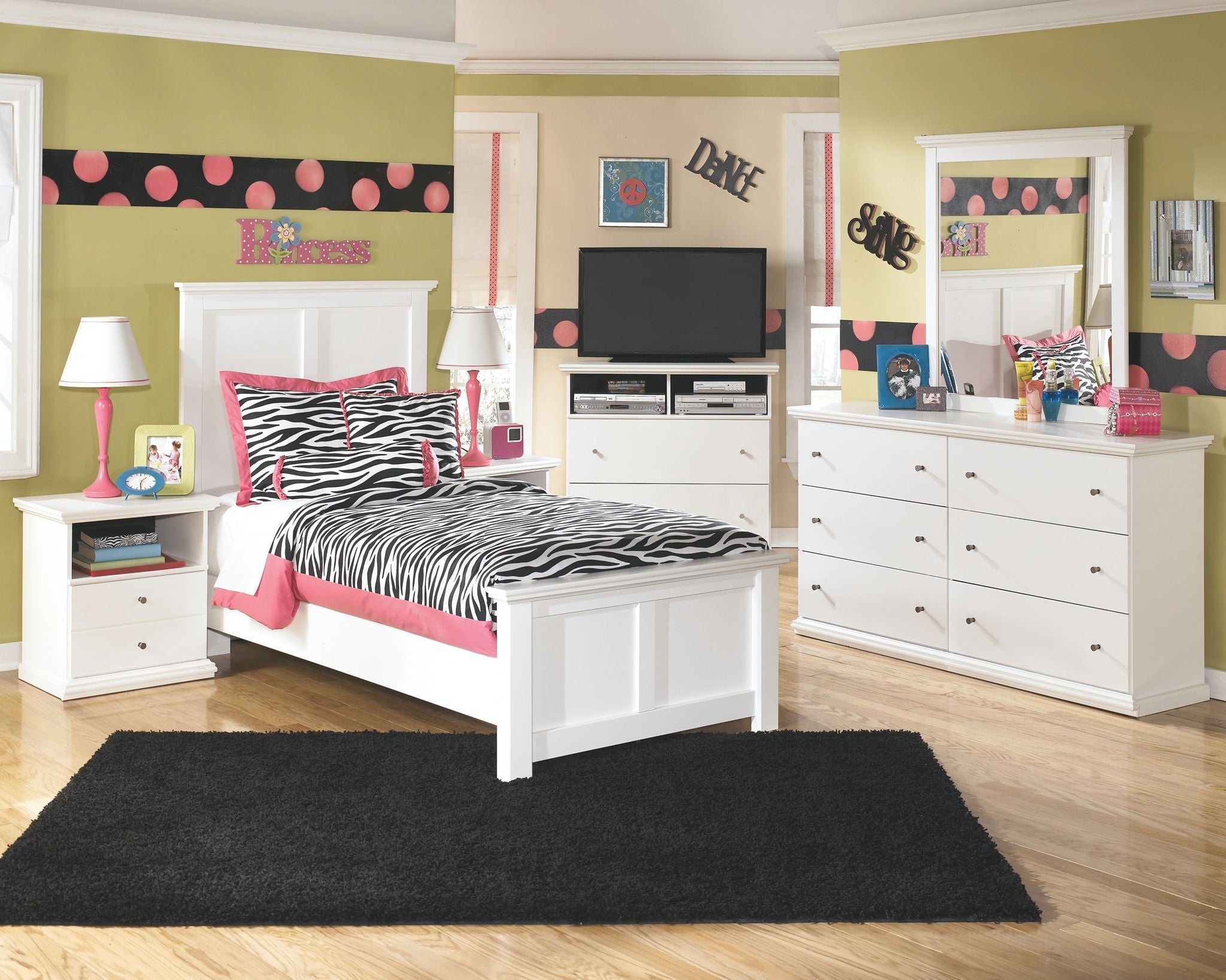 Bostwick Shoals Twin Bed with Dresser, Mirror and 2 Nightstands