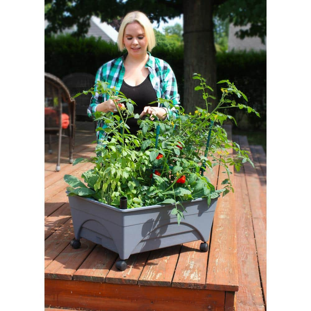 CITY PICKERS 24.5 in. x 20.5 in. Charcoal Gray Plastic Patio Raised Garden Bed Kit with Watering System and Casters 2346D